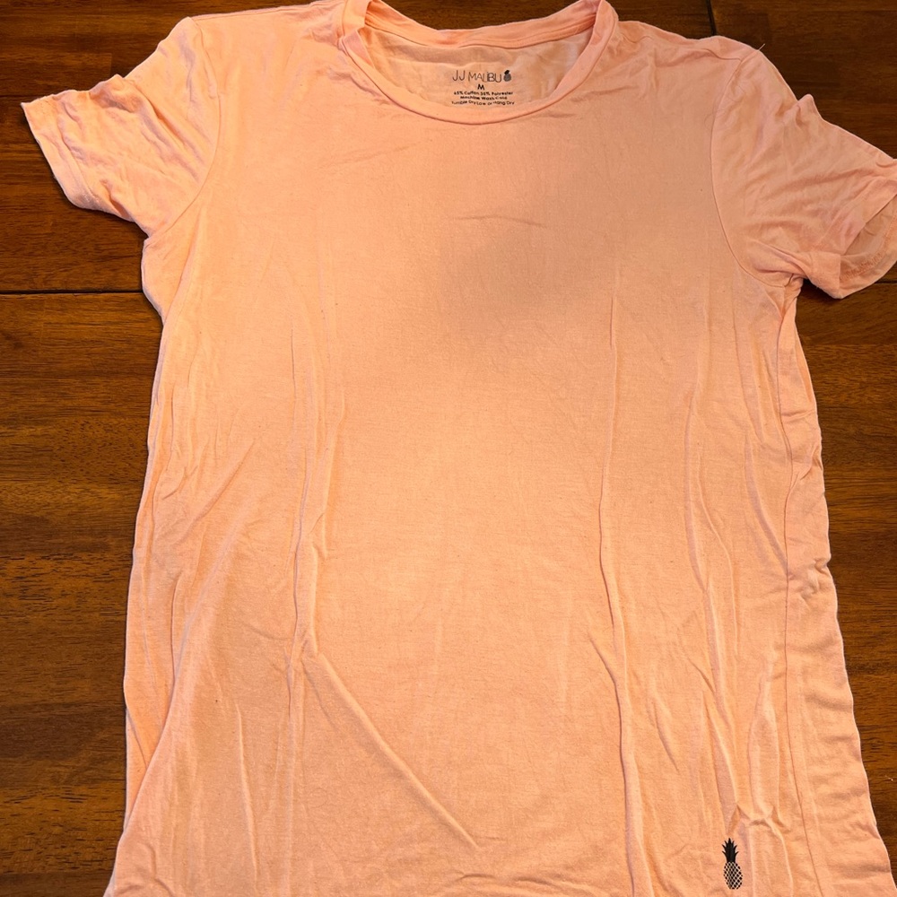JJ Malibu t-shirt.